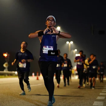 Runner Photo 7431784