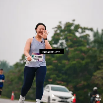 Runner Photo 7431799