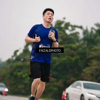 Runner Photo 7431804