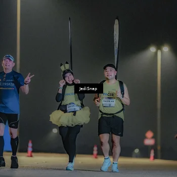 Runner Photo 7431842