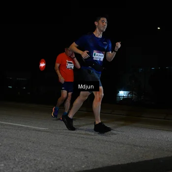 Runner Photo 7431848