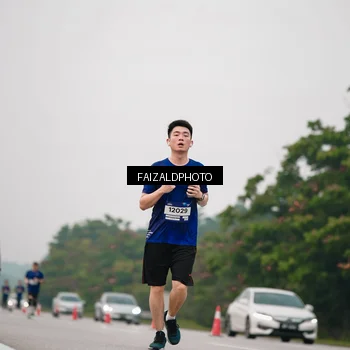 Runner Photo 7431857