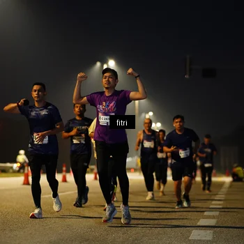 Runner Photo 7431858