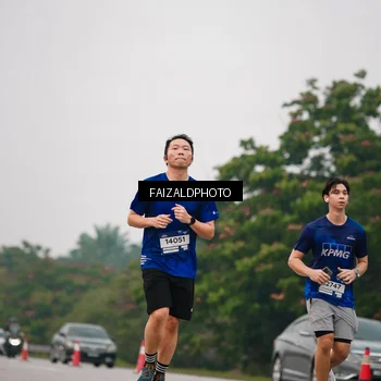 Runner Photo 7431864