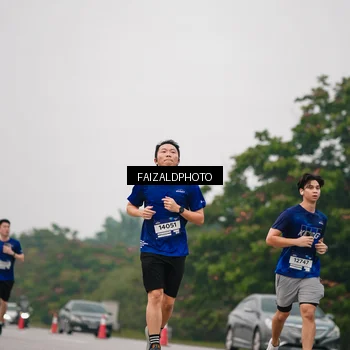 Runner Photo 7431875