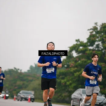 Runner Photo 7431876