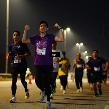Runner Photo 7431890