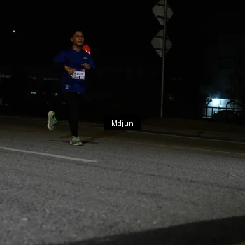 Runner Photo 7431892