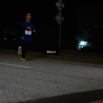 Runner Photo 7431893