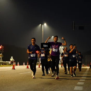Runner Photo 7431898