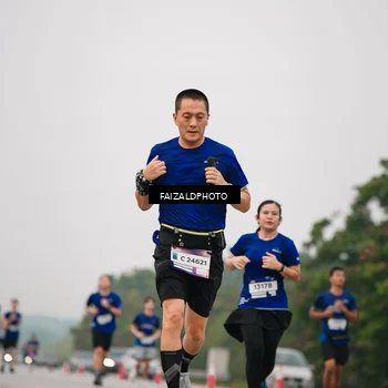 Runner Photo 7431900