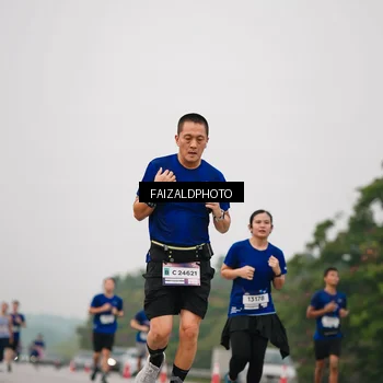 Runner Photo 7431909