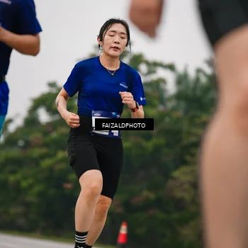 Runner Photo 7431918