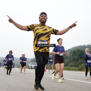 Runner Photo 7431919