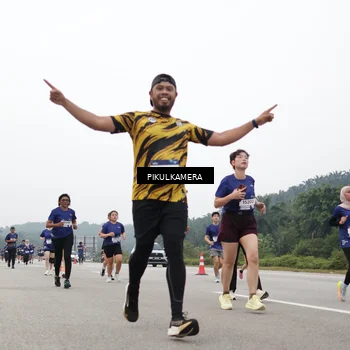 Runner Photo 7431939