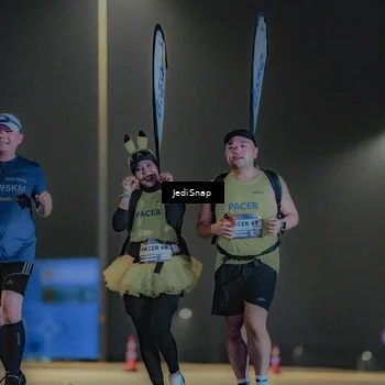 Runner Photo 7431943