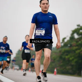 Runner Photo 7431960