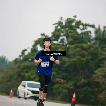 Runner Photo 7431991