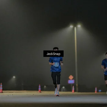 Runner Photo 7432034