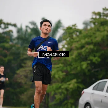 Runner Photo 7432043
