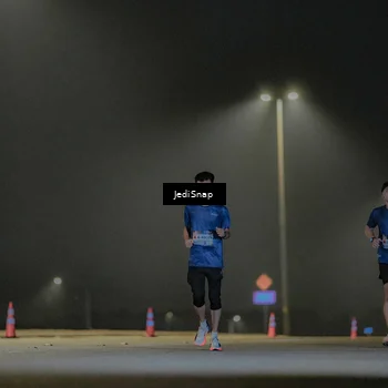 Runner Photo 7432059