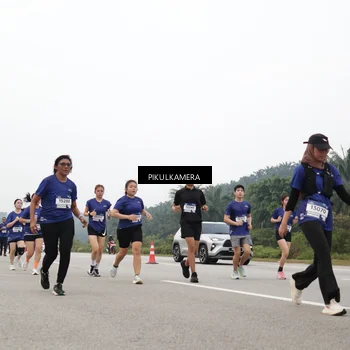 Runner Photo 7432061
