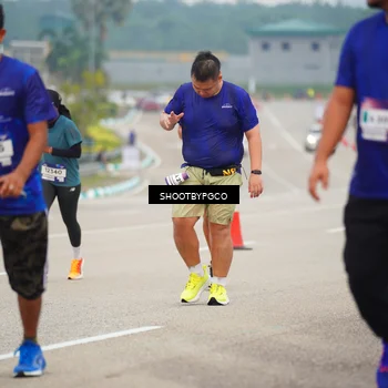 Runner Photo 7432062