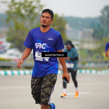 Runner Photo 7432063