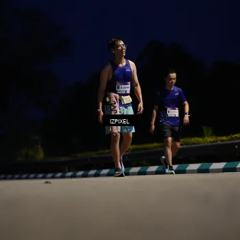 Runner Photo 7432065