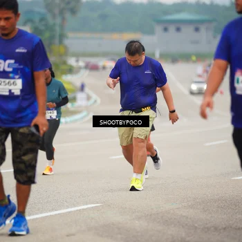 Runner Photo 7432069