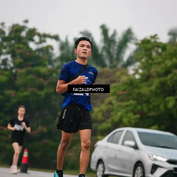 Runner Photo 7432070
