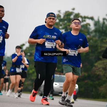 Runner Photo 7432071