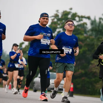 Runner Photo 7432072