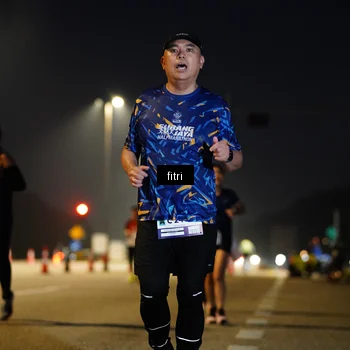 Runner Photo 7432092