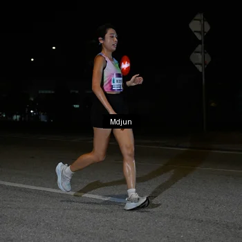 Runner Photo 7432105
