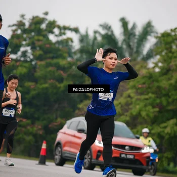 Runner Photo 7432131