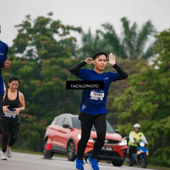 Runner Photo 7432132