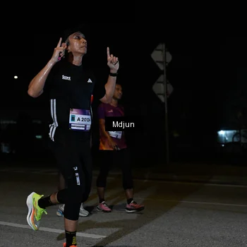 Runner Photo 7432160