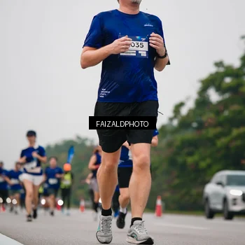 Runner Photo 7432205