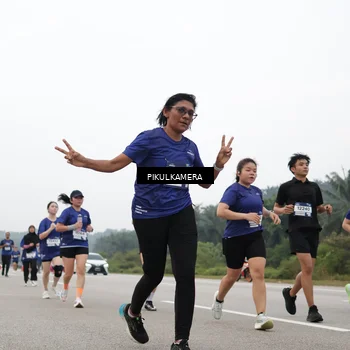 Runner Photo 7432247