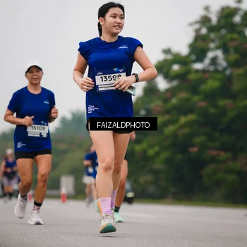 Runner Photo 7432266