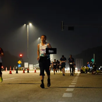 Runner Photo 7432271