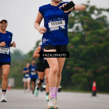 Runner Photo 7432273