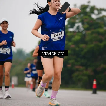 Runner Photo 7432289