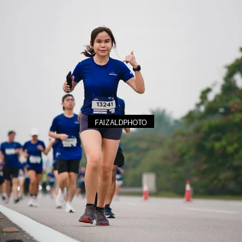 Runner Photo 7432304