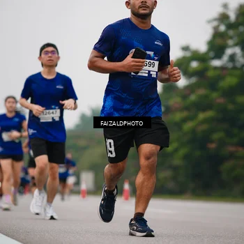Runner Photo 7432321
