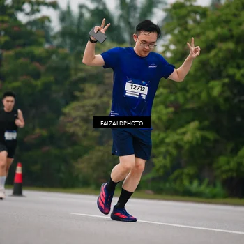 Runner Photo 7432334