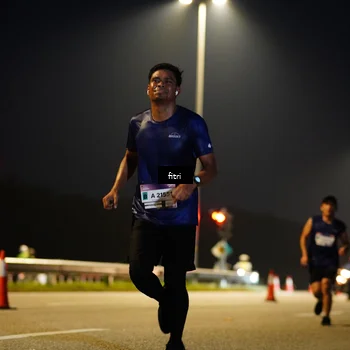 Runner Photo 7432344