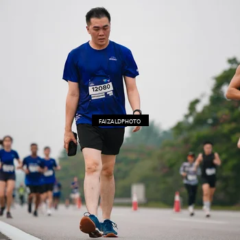 Runner Photo 7432358