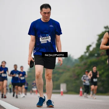 Runner Photo 7432360